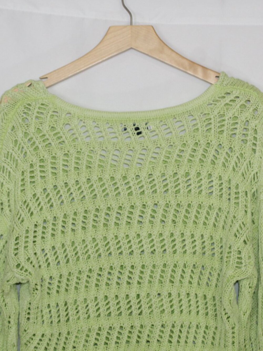 American Eagle light green crochet sweater bell sleeve beach surf pullover vneck - Picture 12 of 15